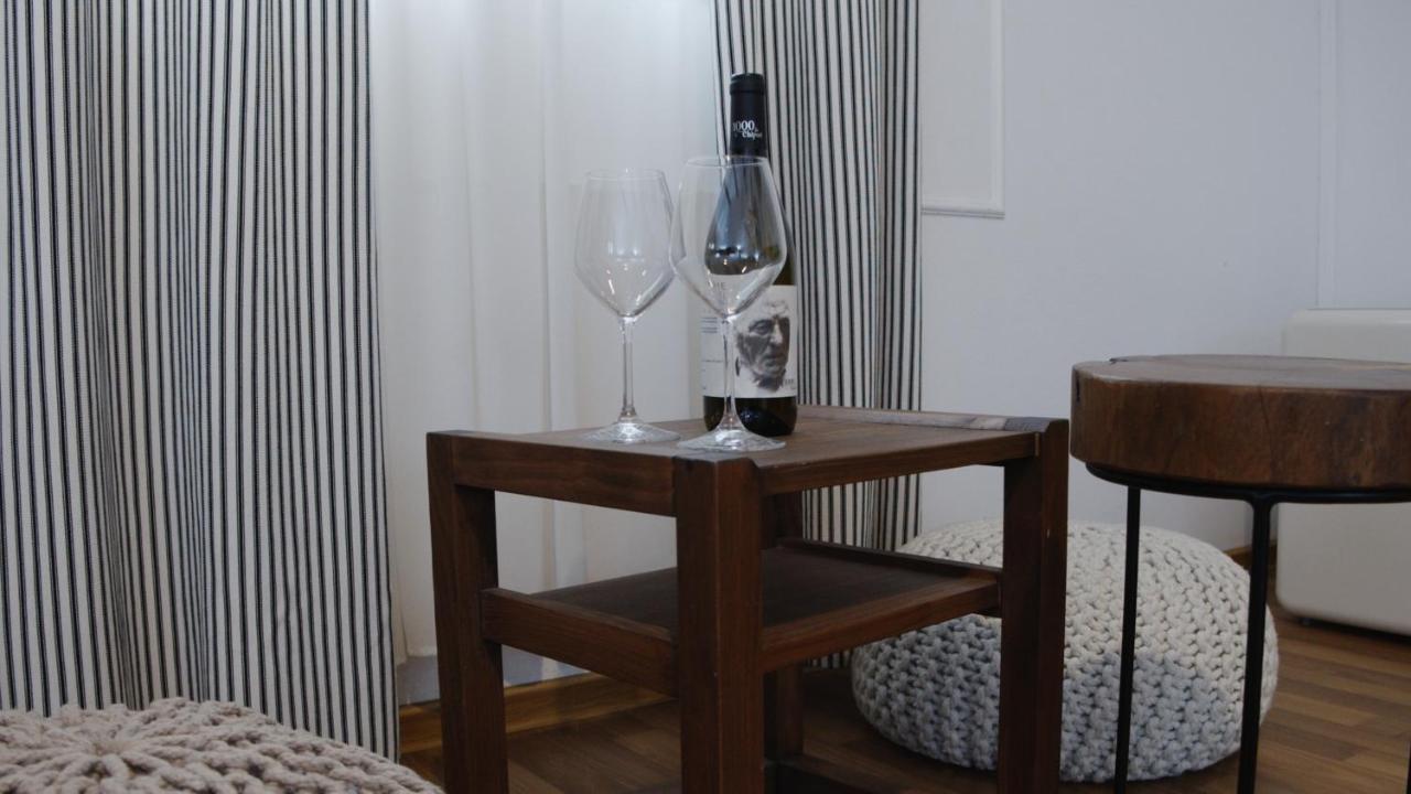 Hotel Casa Colinelor Urlati Esterno foto